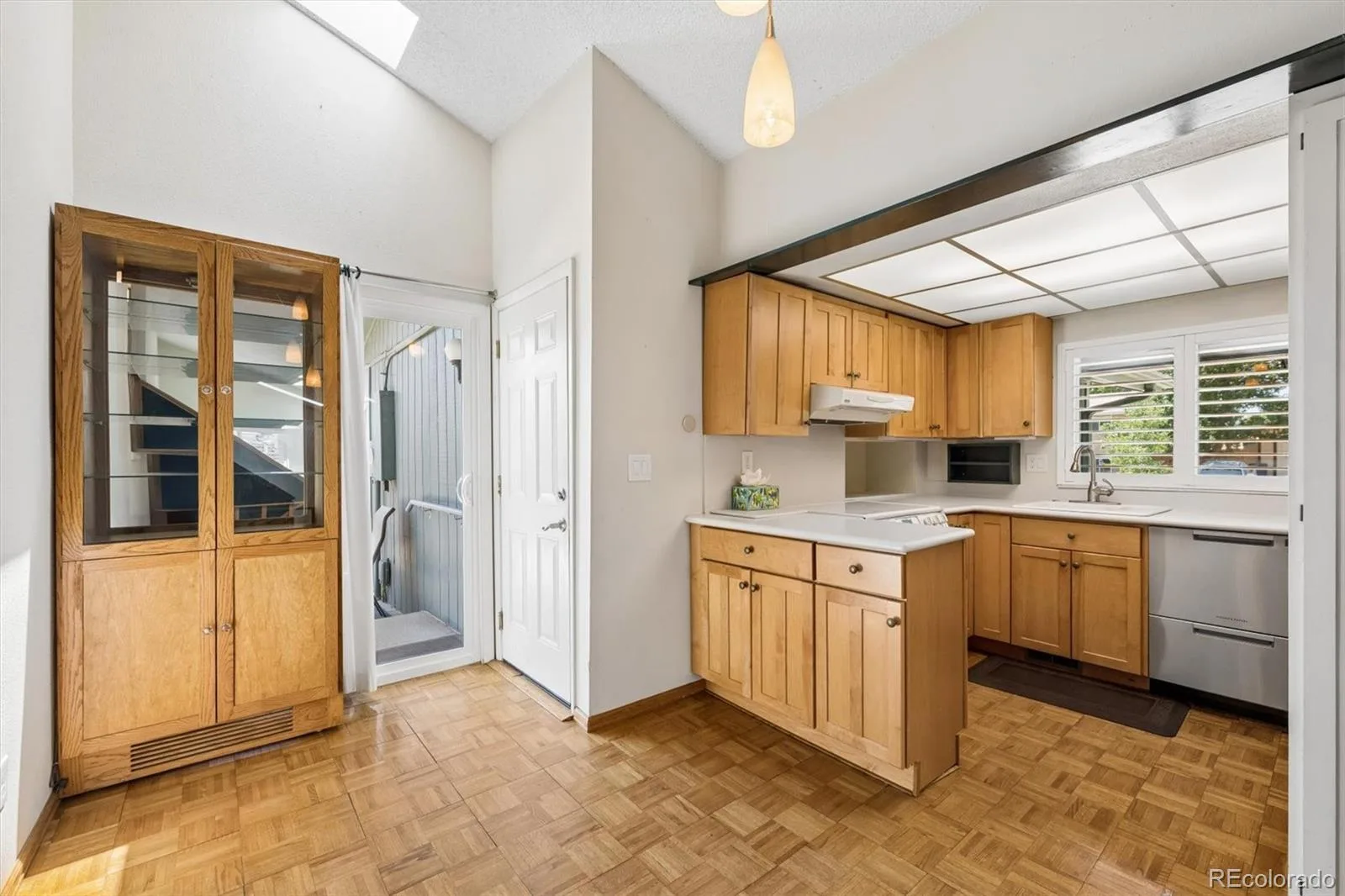13043 King Circle Broomfield CO 80020 | MLS #REC4145435 07102026000923 1600 6