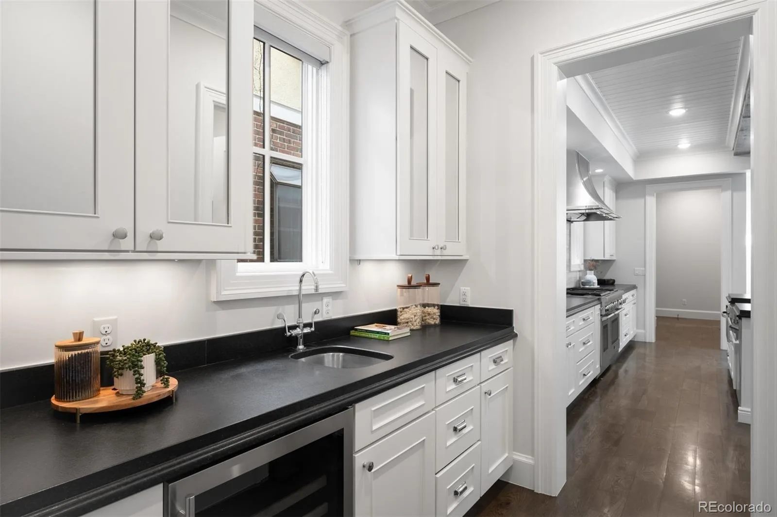 2218 S Clayton Street Denver CO 80210 | MLS #REC4145924 10132026194414 1600 10