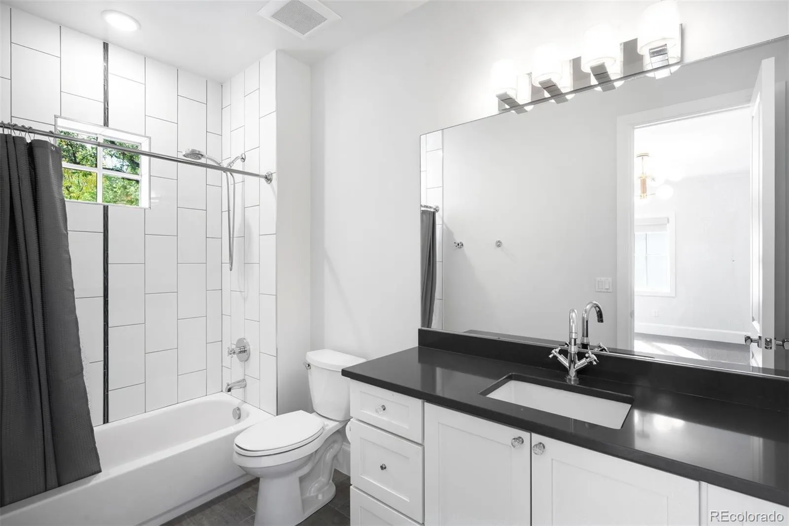 2218 S Clayton Street Denver CO 80210 | MLS #REC4145924 10132026194414 1600 22