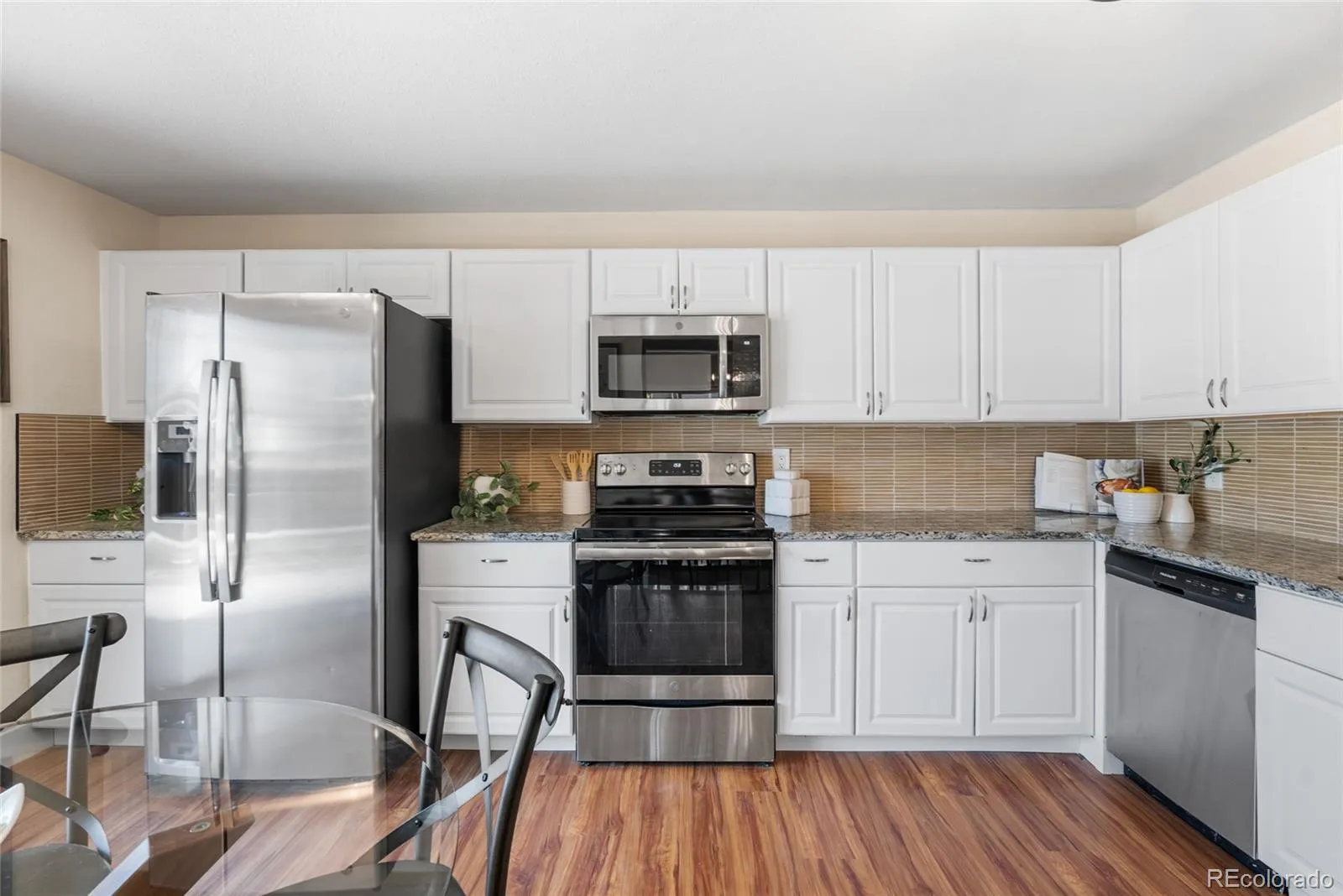 975 E 7th Avenue Broomfield CO 80020 MLS #REC4146574 05122026190956 1600 15
