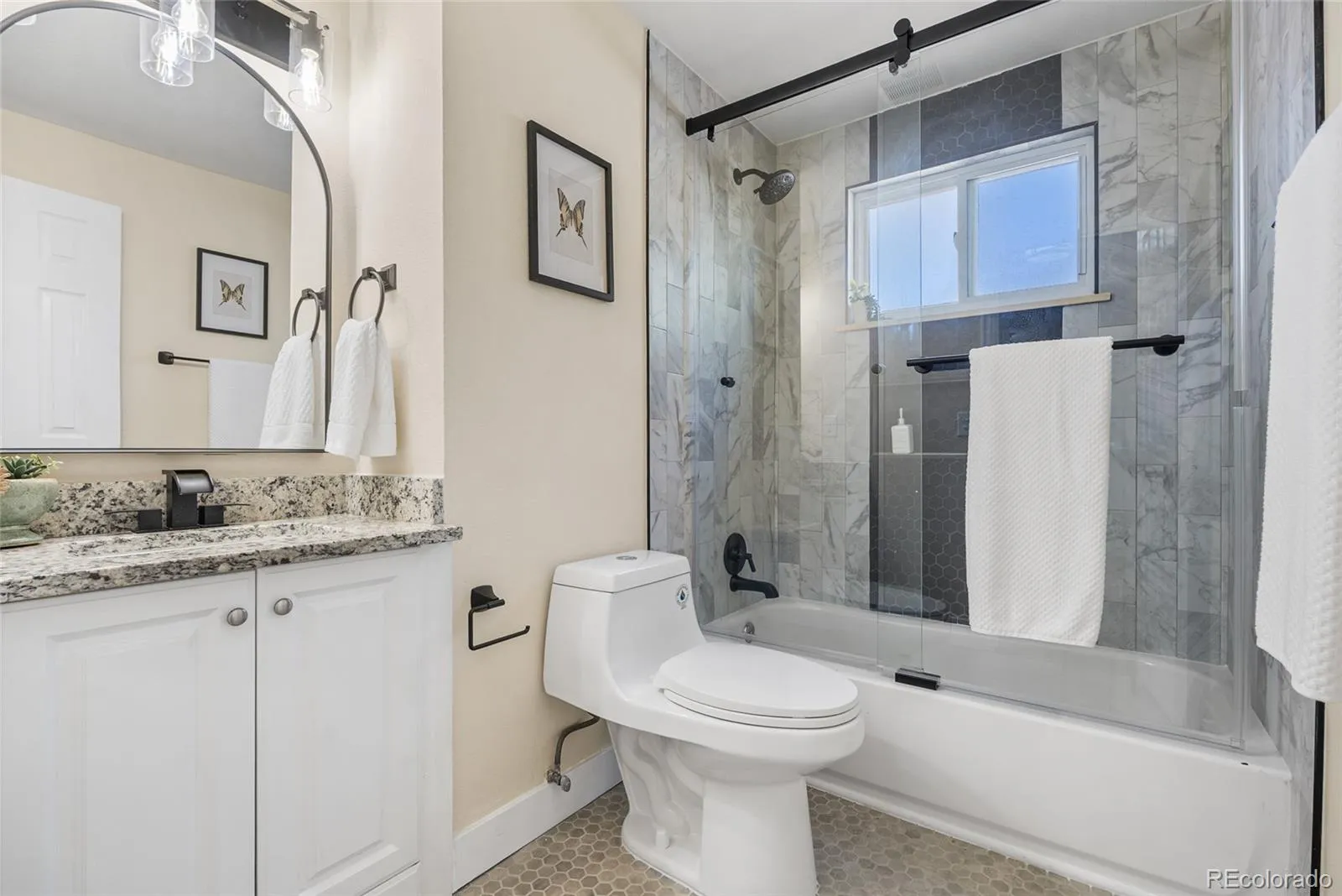 975 E 7th Avenue Broomfield CO 80020 MLS #REC4146574 05122026190956 1600 18