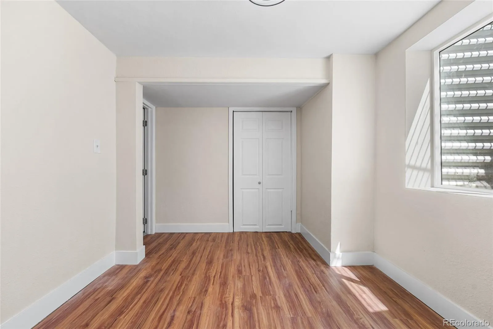 975 E 7th Avenue Broomfield CO 80020 MLS #REC4146574 05122026190956 1600 36