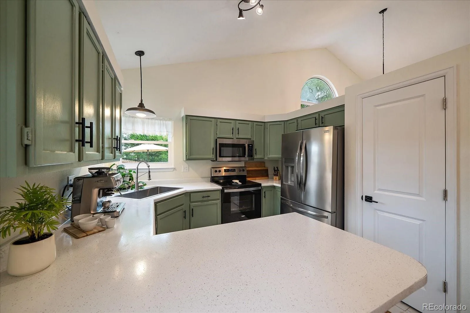 11582 W 67th Avenue Arvada CO 80004 MLS #REC4147339 06102026204202 1600 10