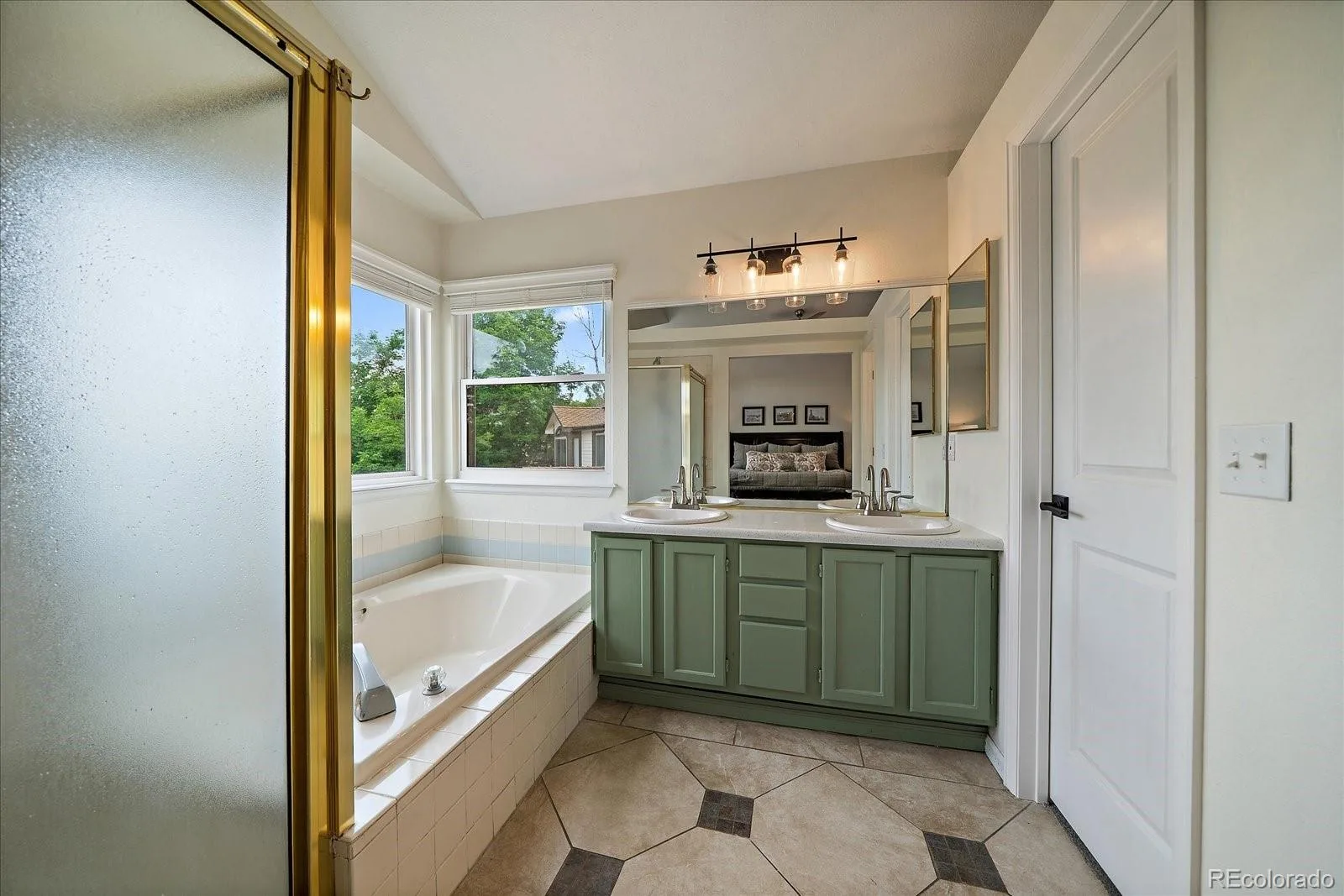 11582 W 67th Avenue Arvada CO 80004 MLS #REC4147339 06102026204202 1600 18