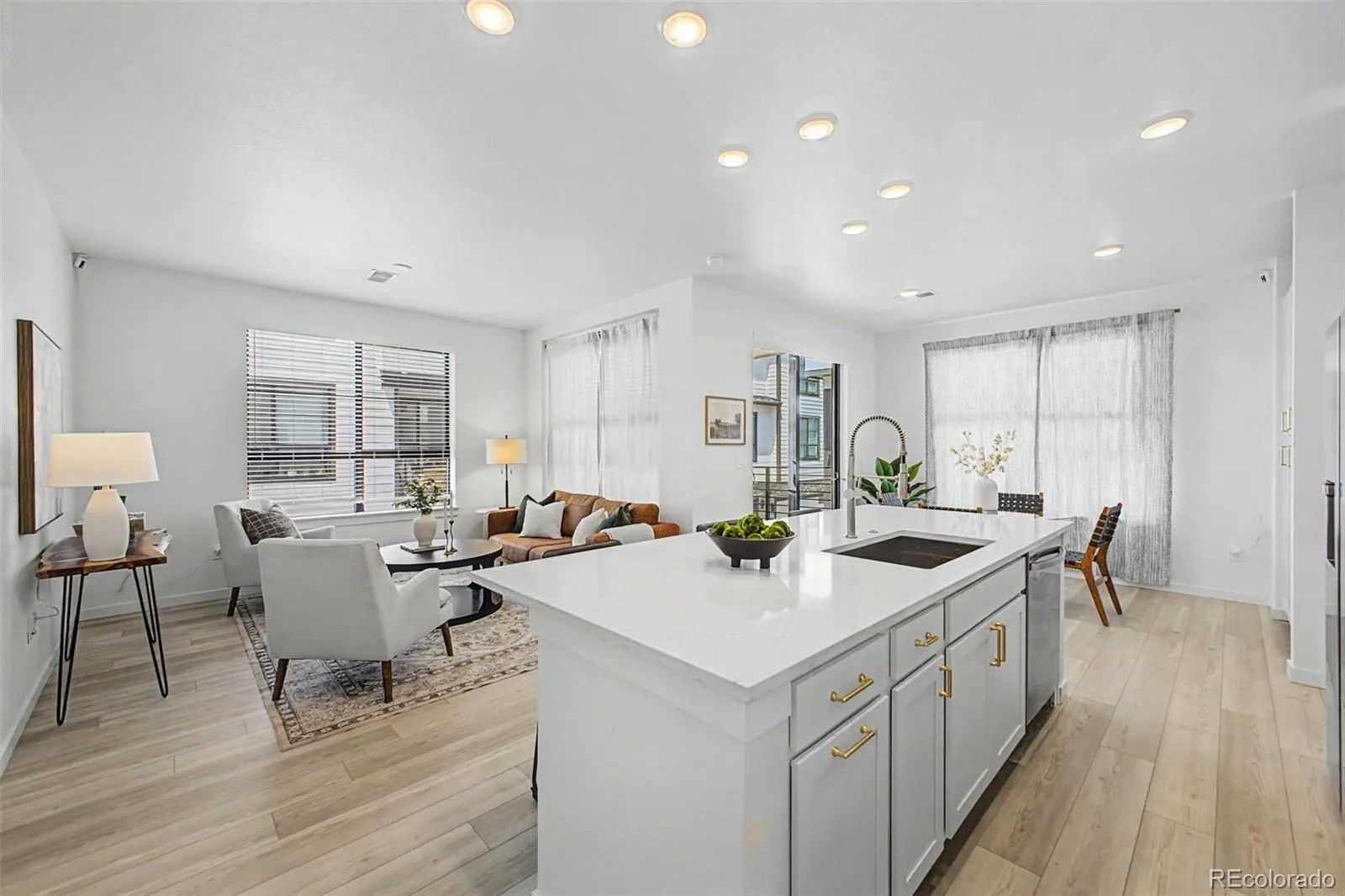 2046 S Holly Street #1 Denver CO 80222 MLS #REC4150798 07072026225751 1600 12