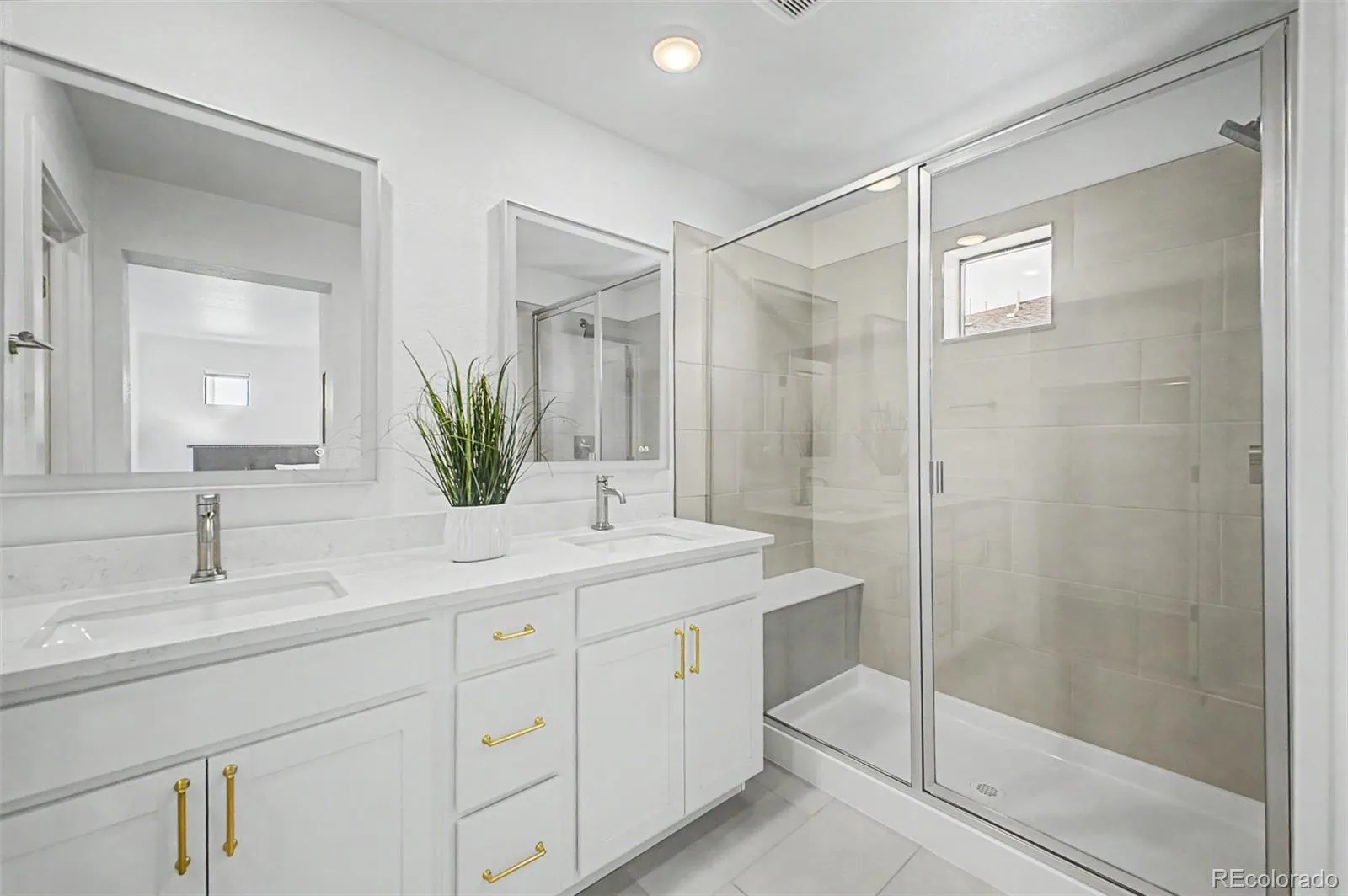 2046 S Holly Street #1 Denver CO 80222 MLS #REC4150798 07072026225751 1600 21