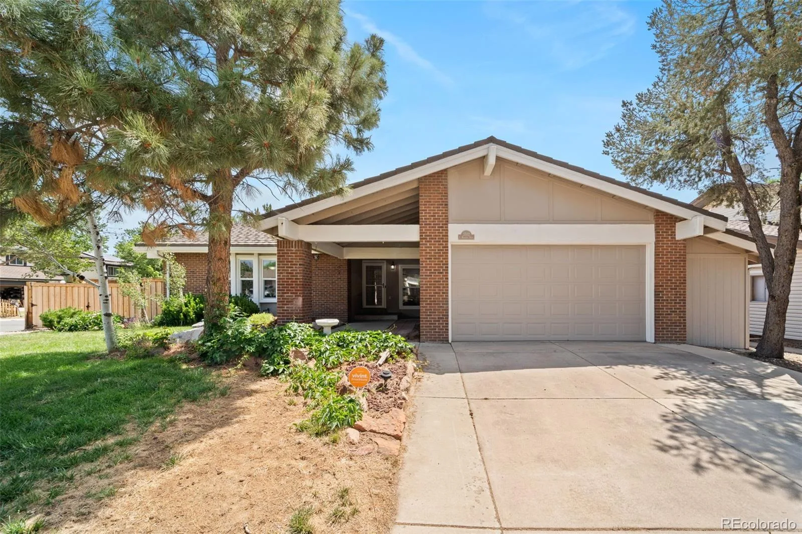3702 S Mission Parkway Aurora CO 80013 MLS #REC4151391 06122026173920 1600 0