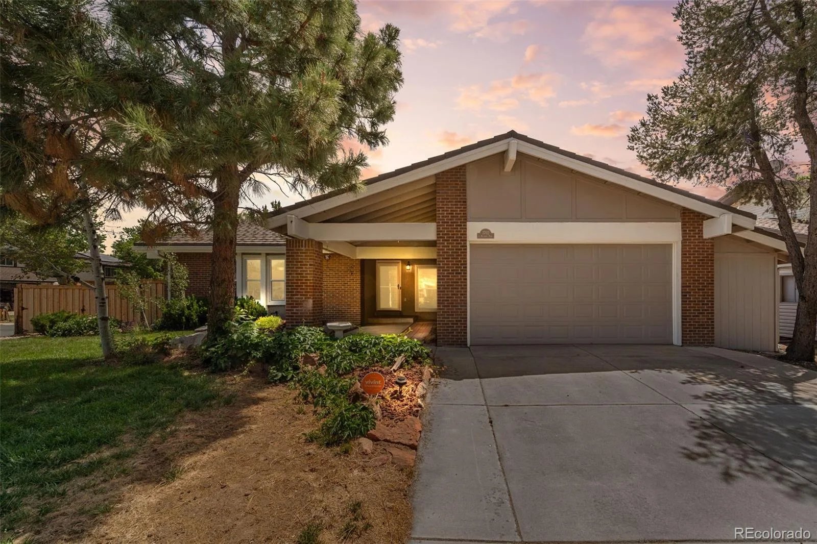 3702 S Mission Parkway Aurora CO 80013 MLS #REC4151391 06122026173920 1600 1