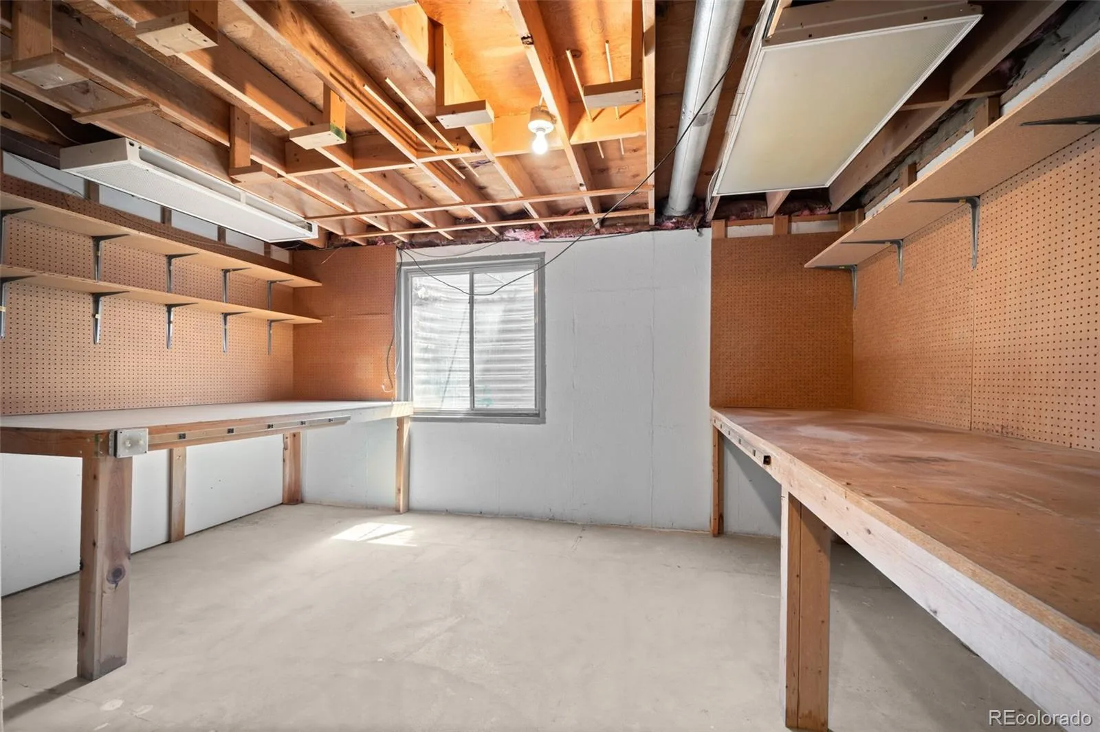 3702 S Mission Parkway Aurora CO 80013 MLS #REC4151391 06122026173920 1600 36