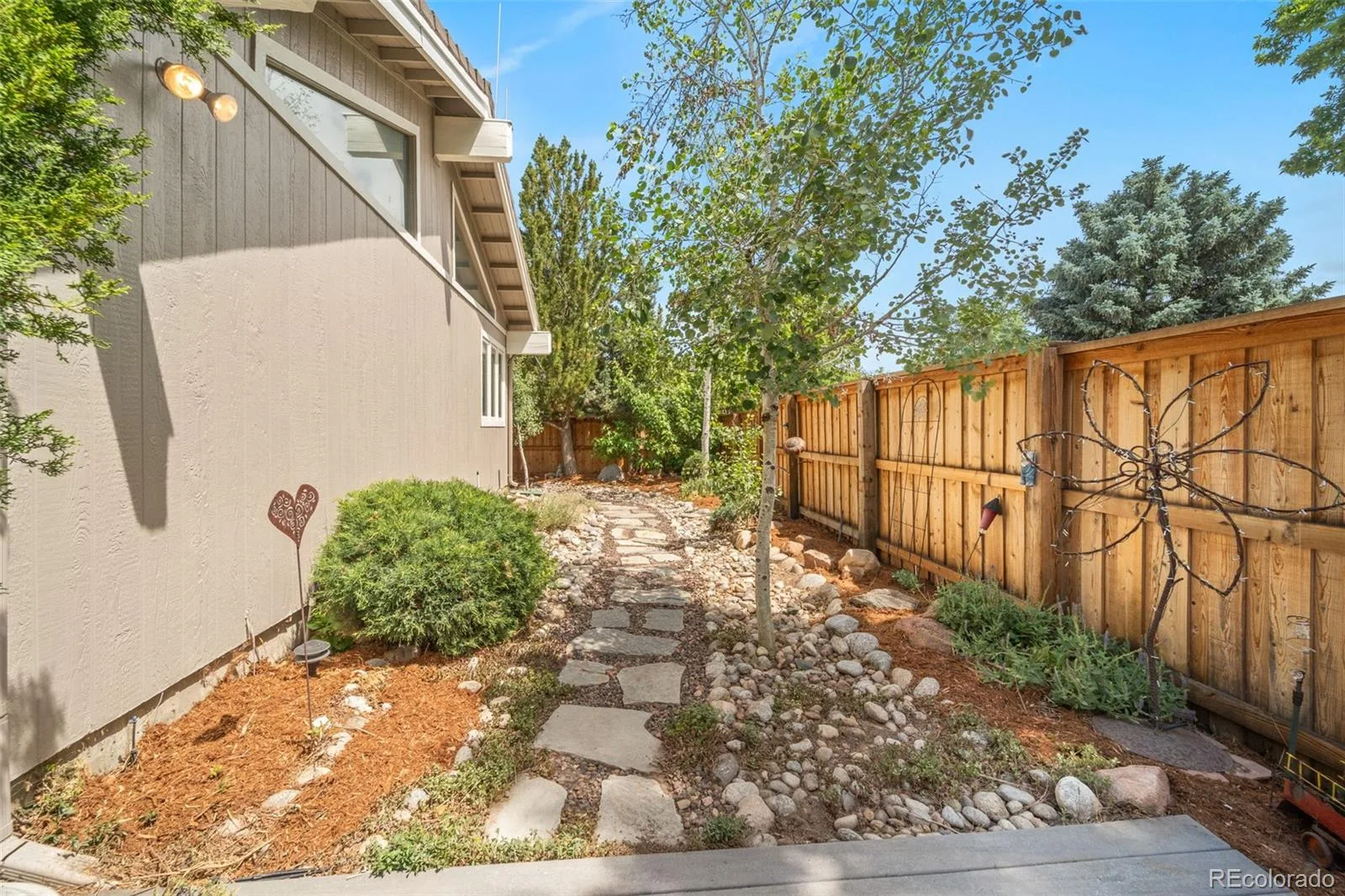 3702 S Mission Parkway Aurora CO 80013 MLS #REC4151391 06122026173920 1600 40