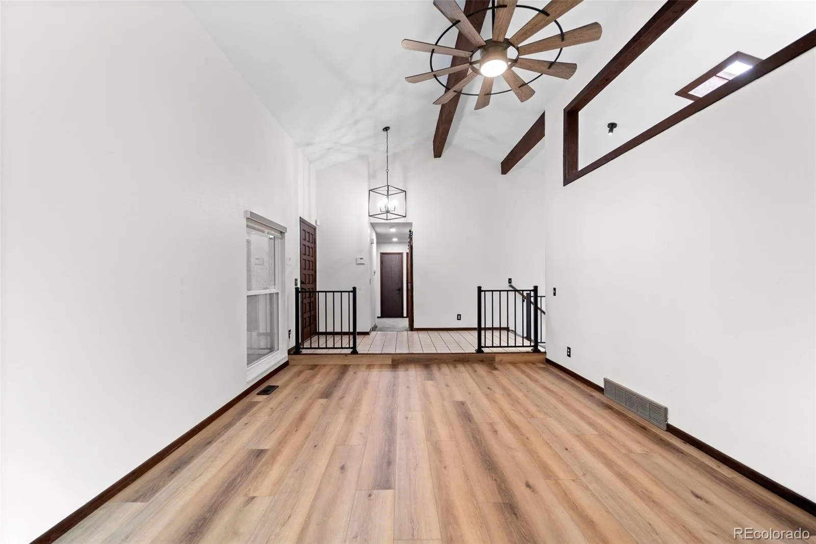 3702 S Mission Parkway Aurora CO 80013 MLS #REC4151391 06122026173920 1600 9