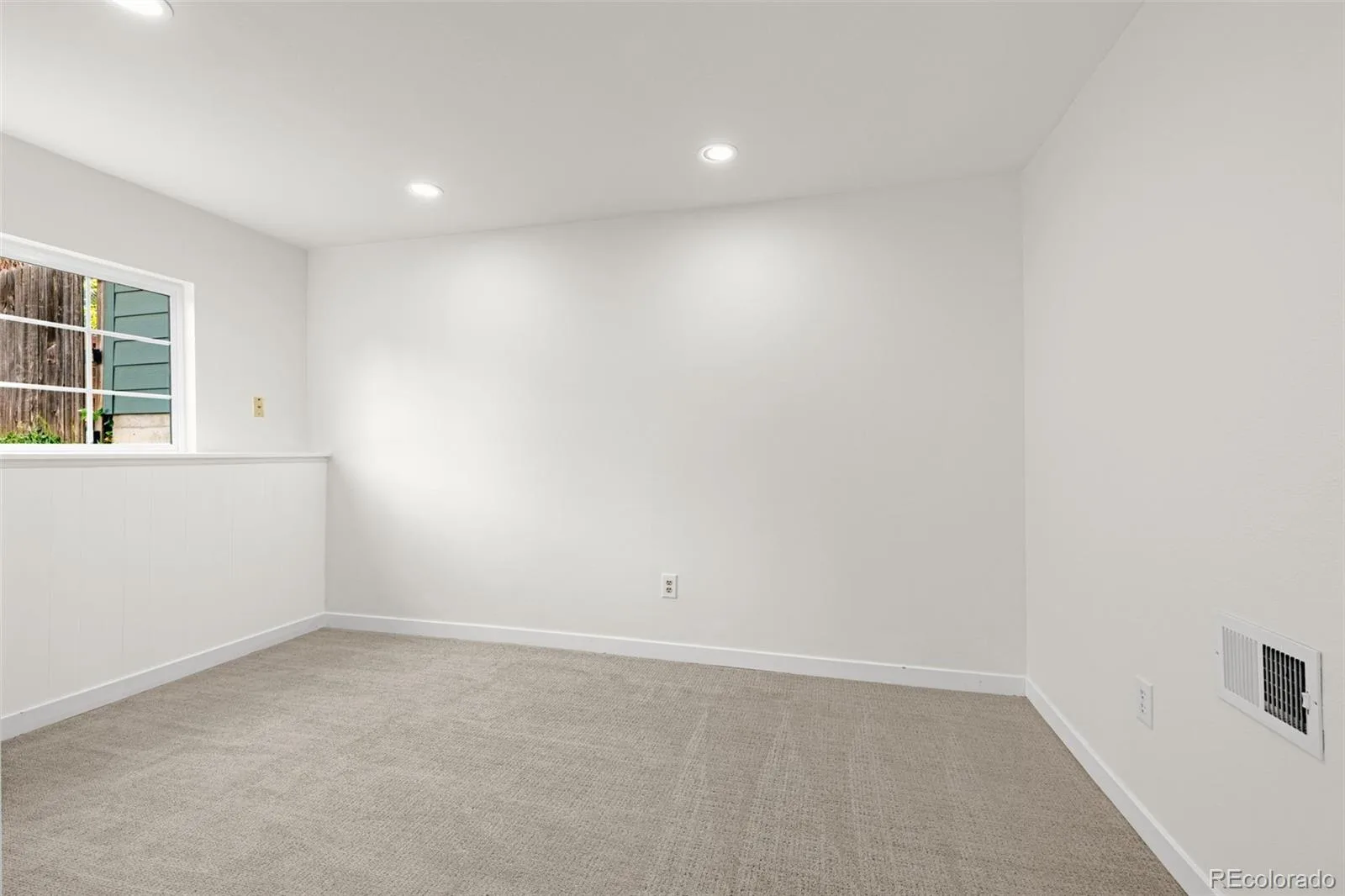17396 E Rice Circle #D Aurora CO 80015 MLS #REC4151855 05302026045305 1600 24