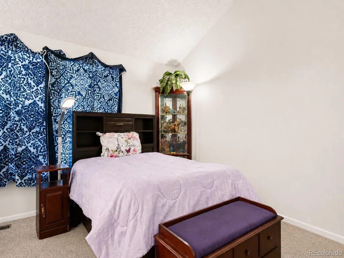 933 S Evanston Circle Aurora CO 80012 MLS #REC4153641 06262026170154 1200 7