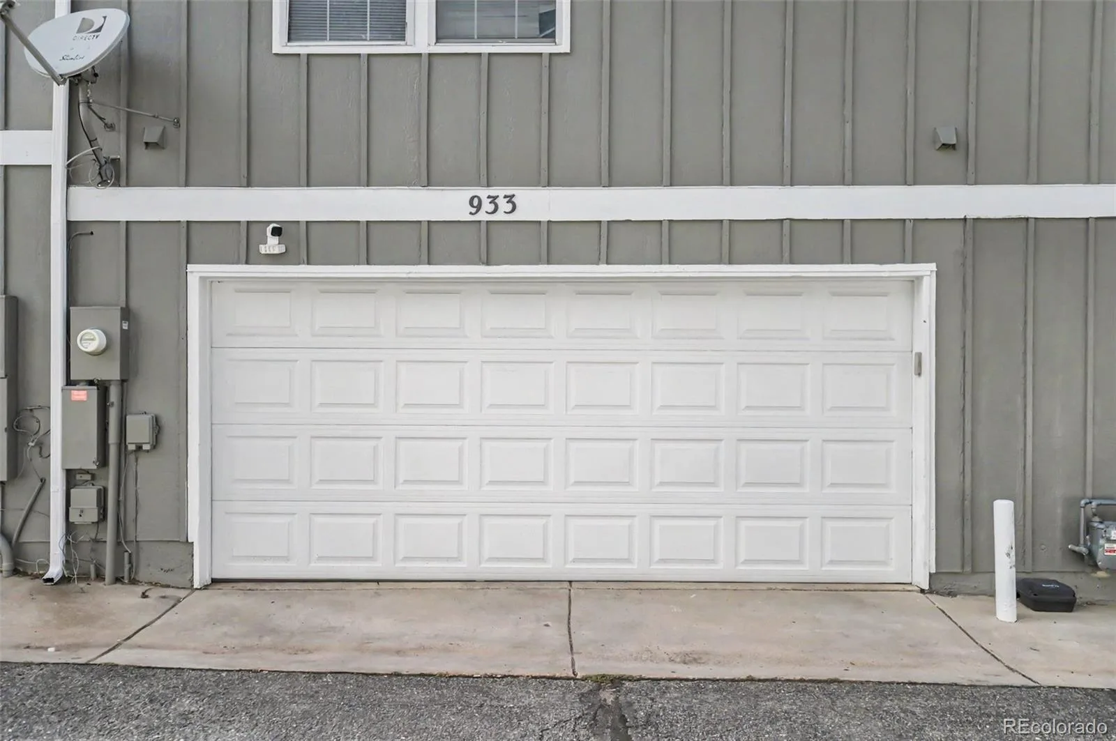 933 S Evanston Circle Aurora CO 80012 MLS #REC4153641 06262026170154 1600 11