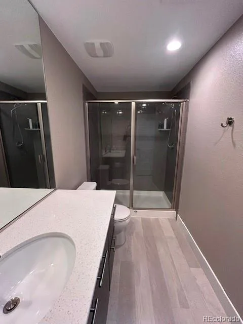 08222026044330 480 40