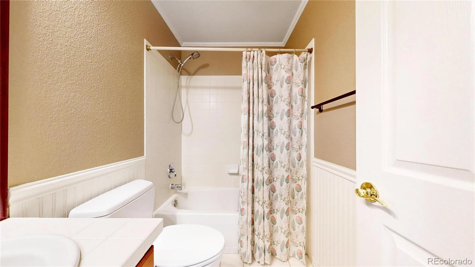 8225 Wetherill Circle Castle Pines CO 80108 MLS #REC4155079 07302026160000 1600 22