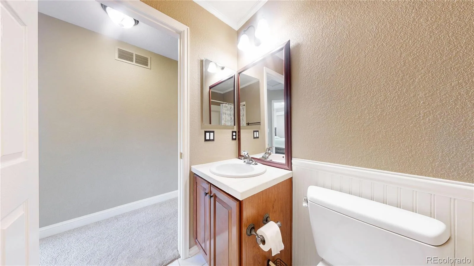 8225 Wetherill Circle Castle Pines CO 80108 MLS #REC4155079 07302026160000 1600 23