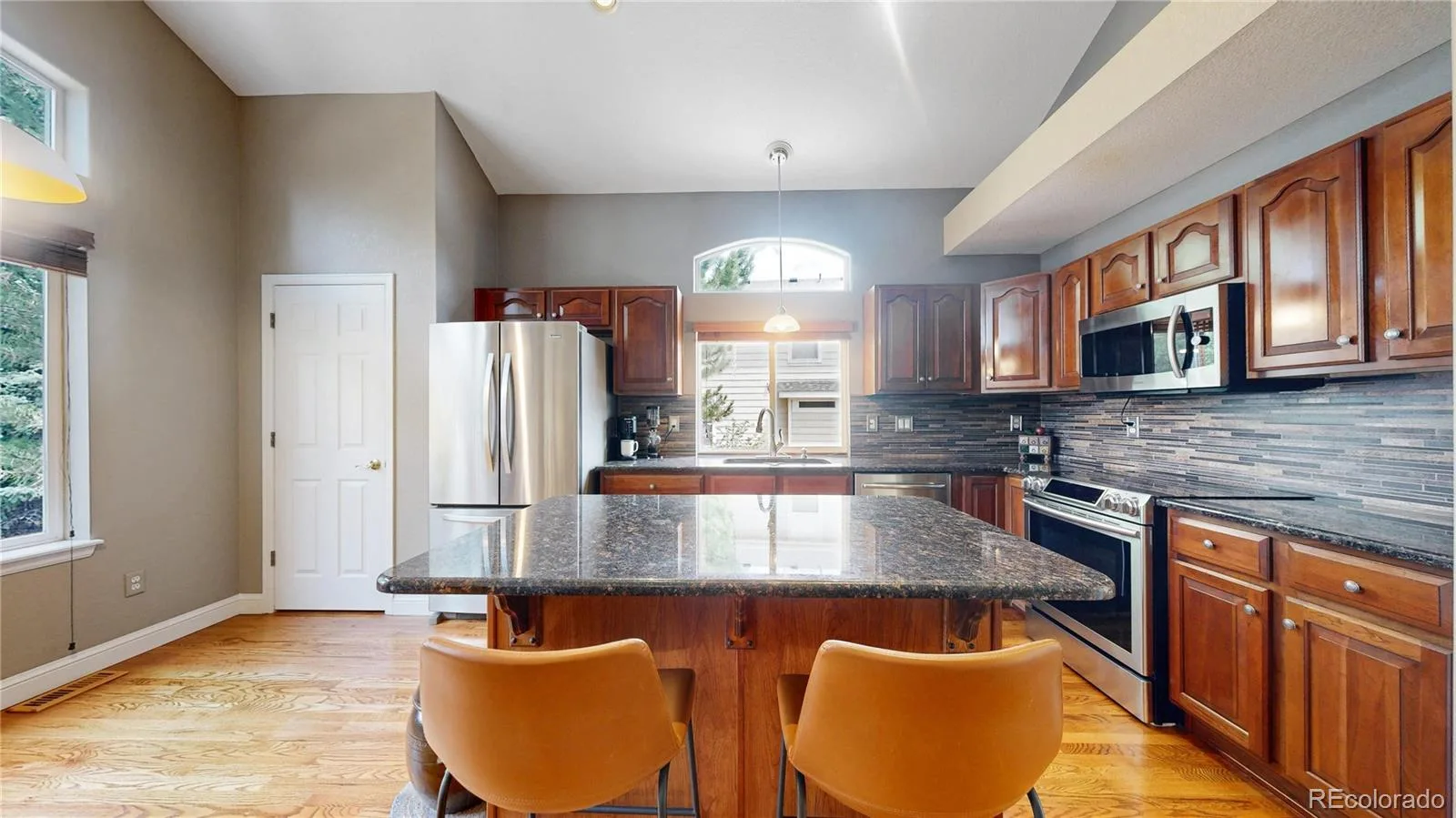 8225 Wetherill Circle Castle Pines CO 80108 MLS #REC4155079 07302026160000 1600 5
