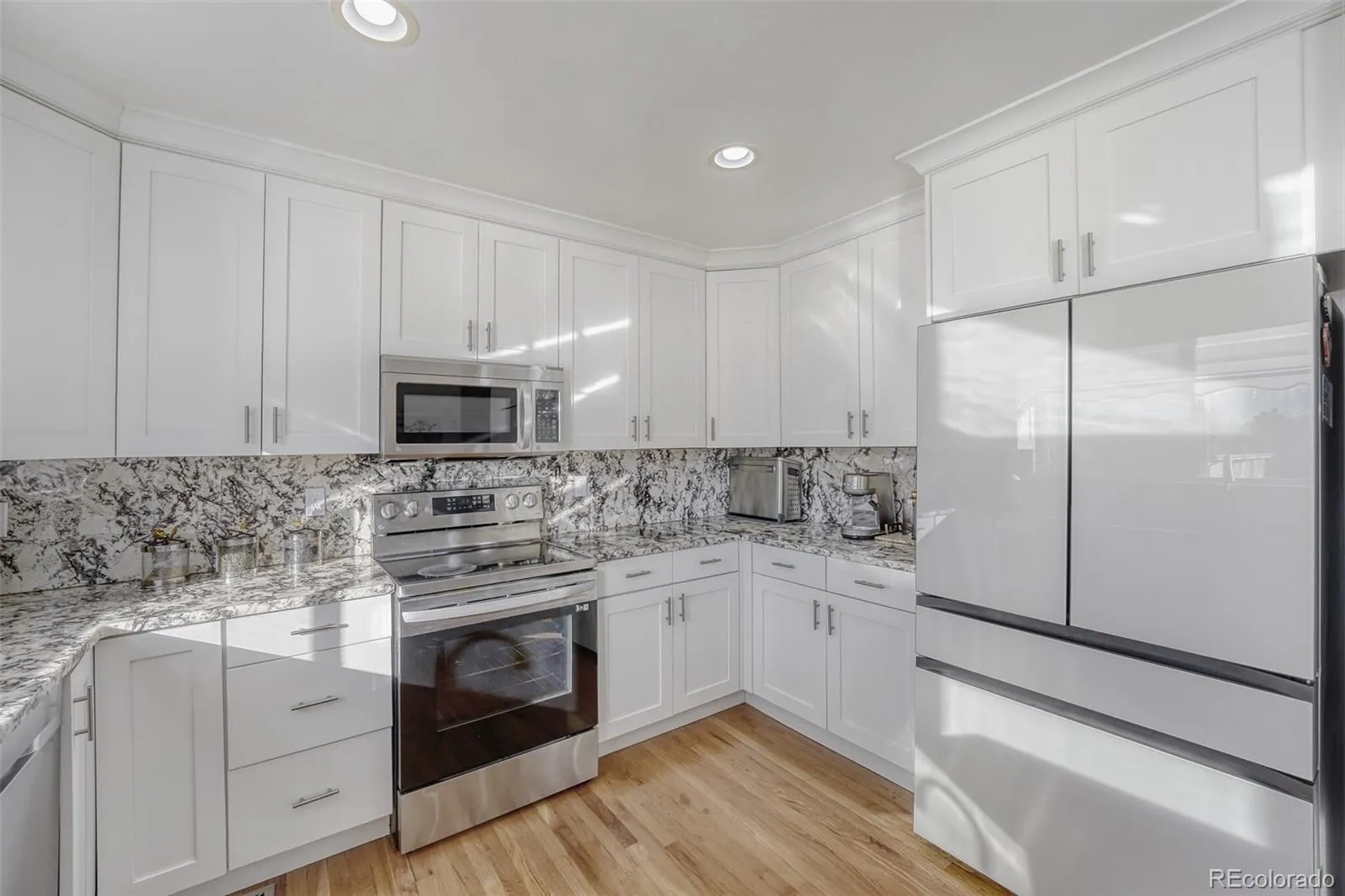 5285 S Jebel Way Centennial CO 80015 MLS #REC4155167 05122026012333 1600 11