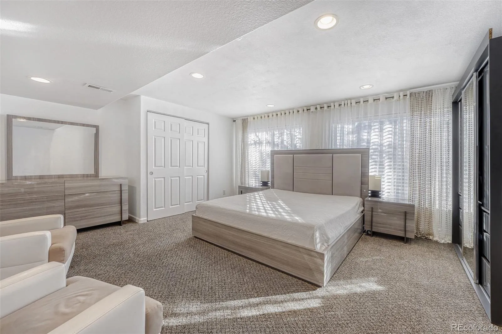 5285 S Jebel Way Centennial CO 80015 MLS #REC4155167 05122026012333 1600 26