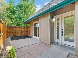 5902 S Willow Way Englewood CO 80111 | MLS #REC4155673 08132026203910 300 0