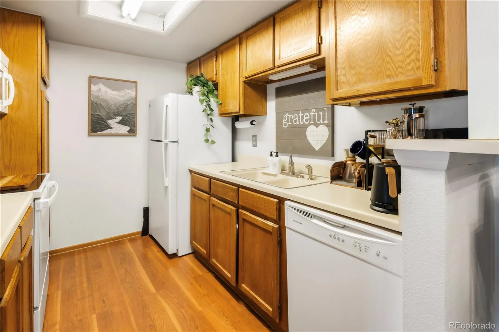 907 S Yampa Street #103 Aurora CO 80017 MLS #REC4157474 06082026232532 1600 9
