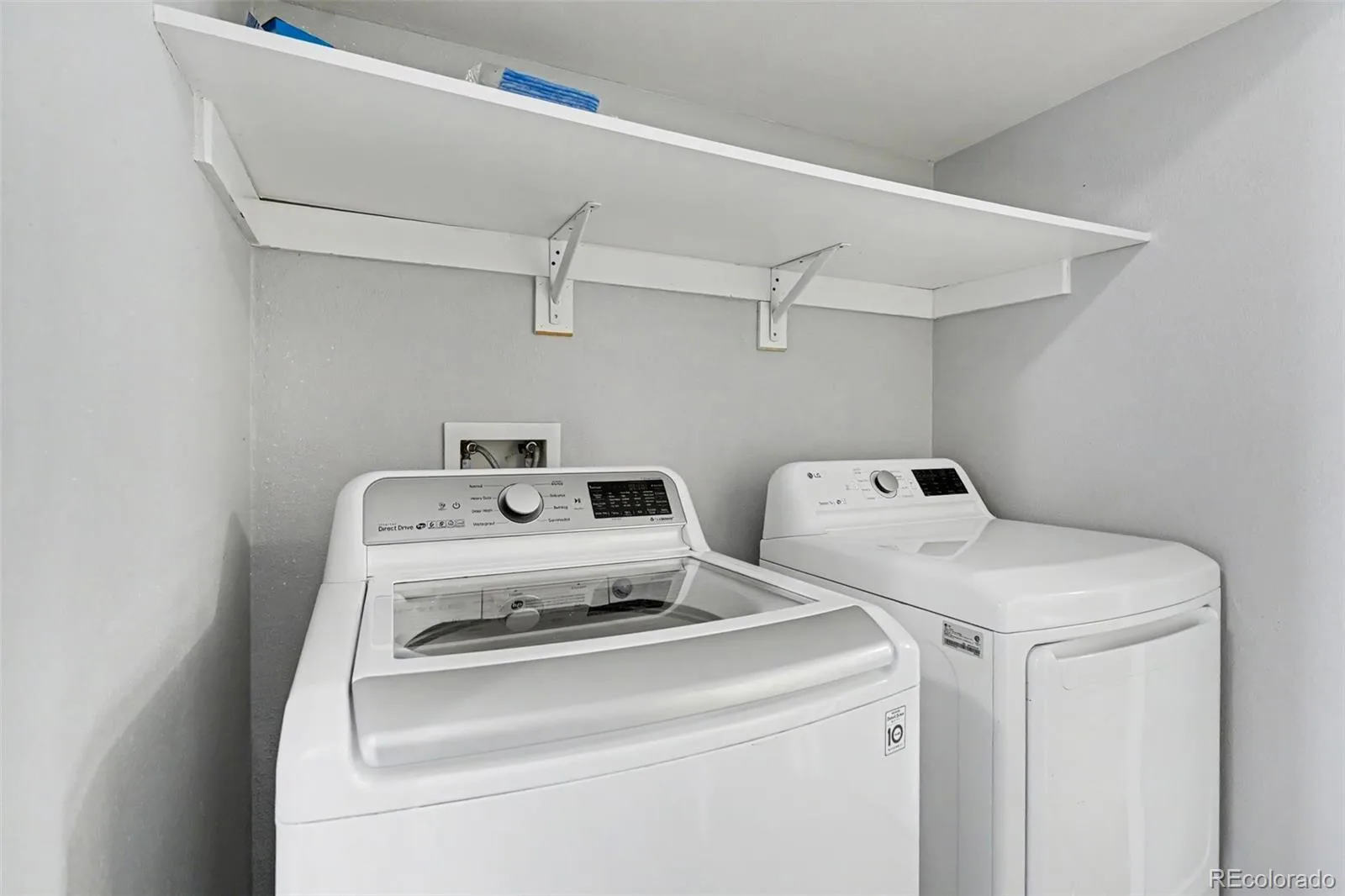 3558 S Depew Street #101 Denver CO 80235 MLS #REC4158085 06112026174820 1600 20