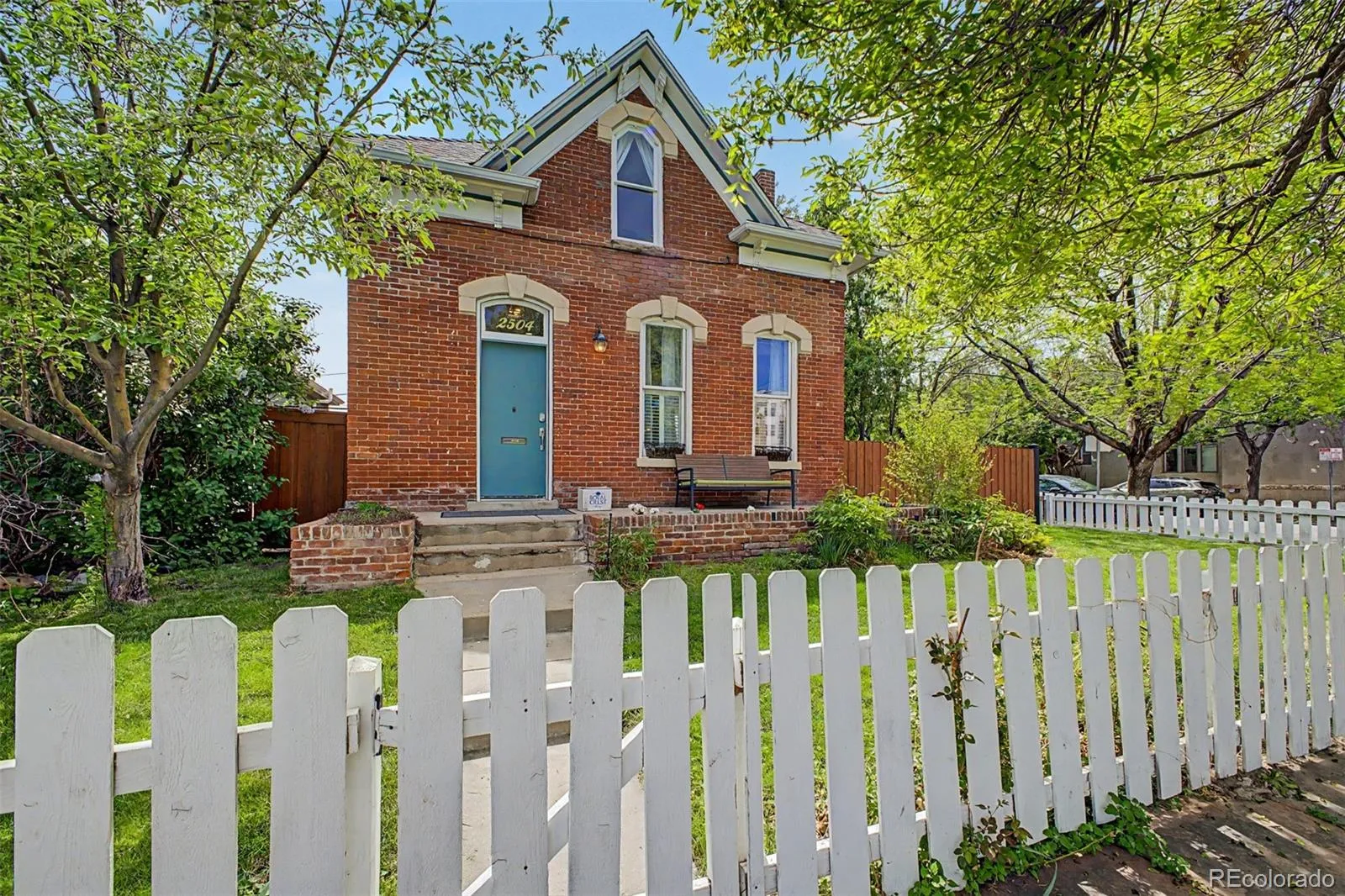 2504 Glenarm Place Denver CO 80205 MLS #REC4158188 05212026184120 1600 2