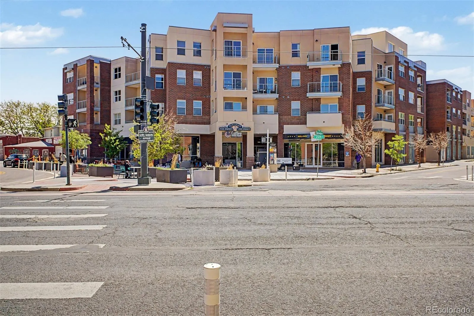2504 Glenarm Place Denver CO 80205 MLS #REC4158188 05212026184120 1600 44