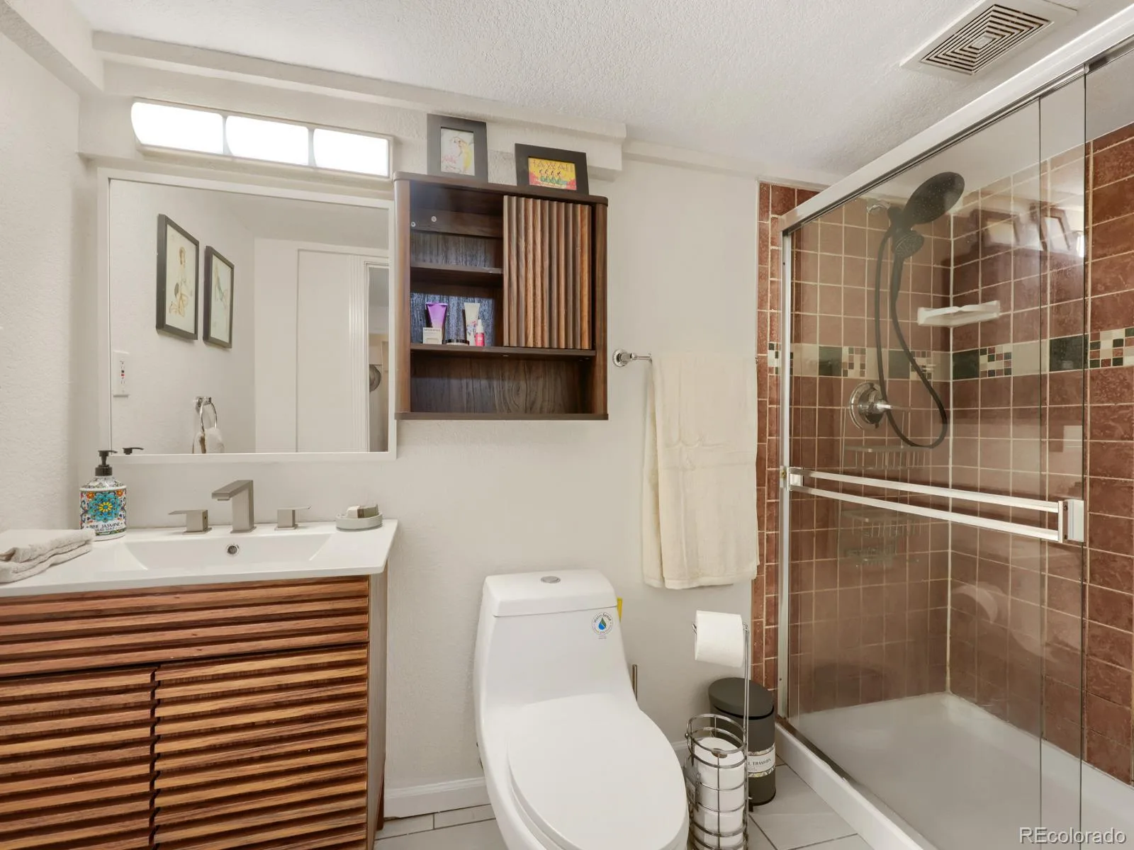 6431 Secrest Court Arvada CO 80007 | MLS #REC4159824 08092026220513 1600 23
