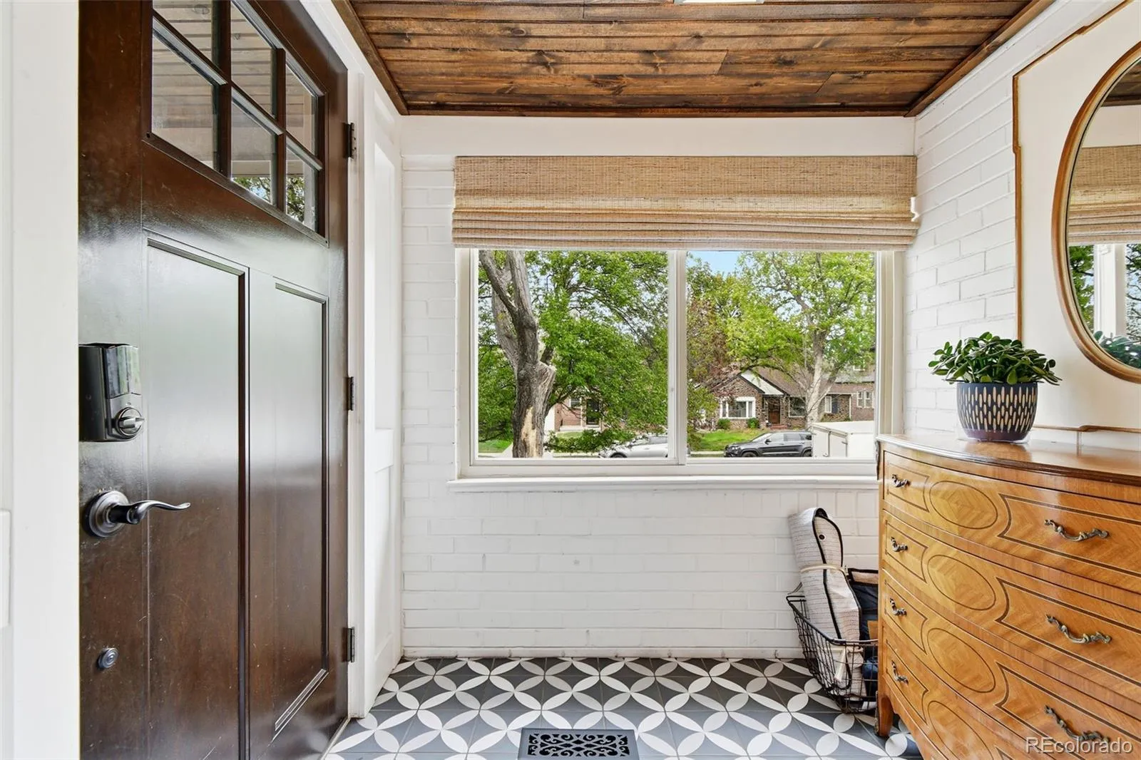 1220 Glencoe Street Denver CO 80220 MLS #REC4160188 04242026025002 1600 3