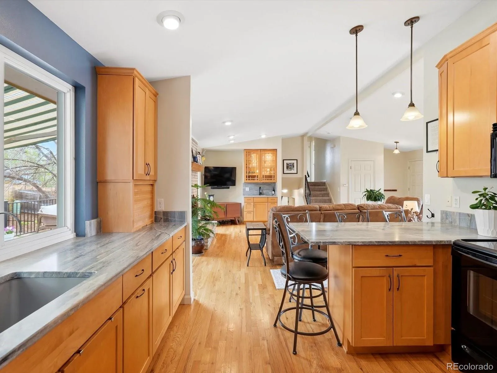 04092026152602 1600 14