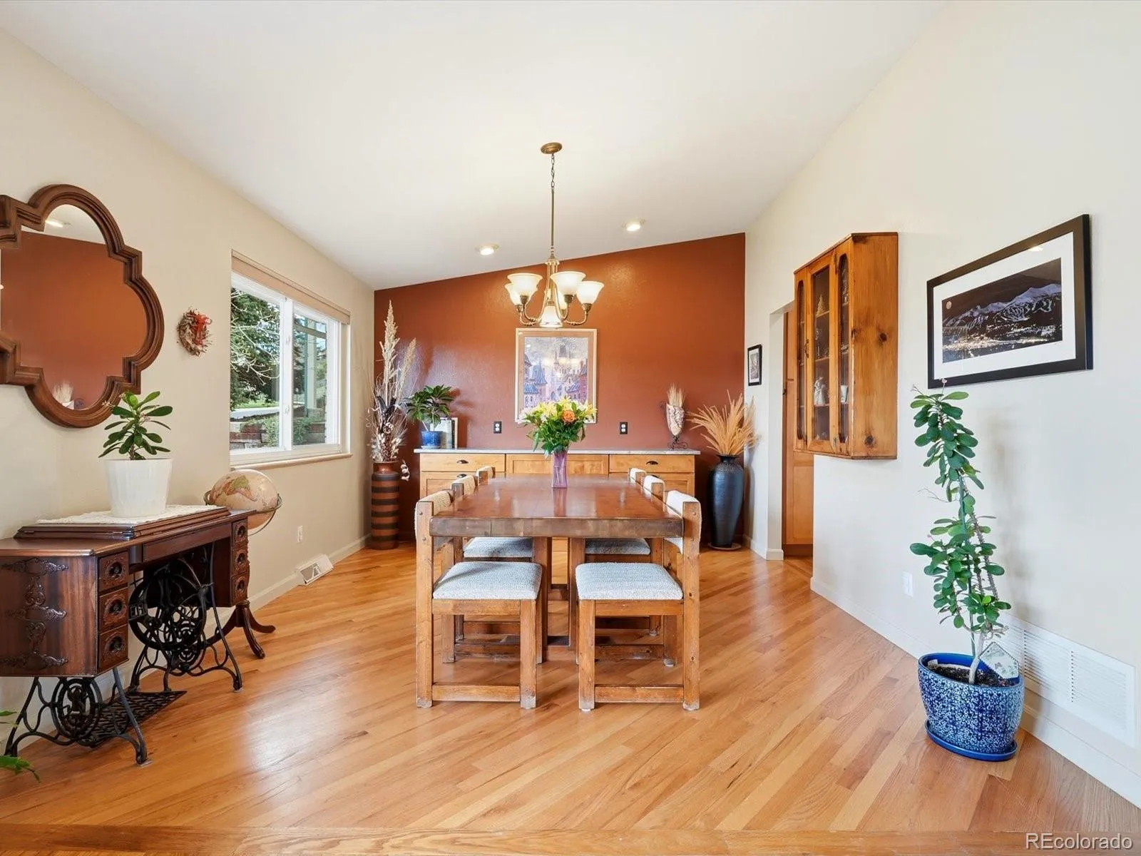 04092026152602 1600 15