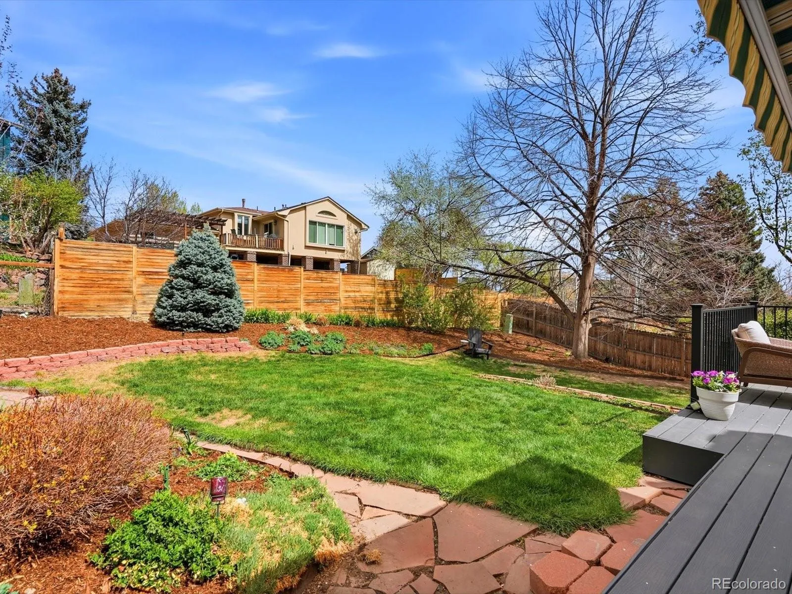 04092026152602 1600 25