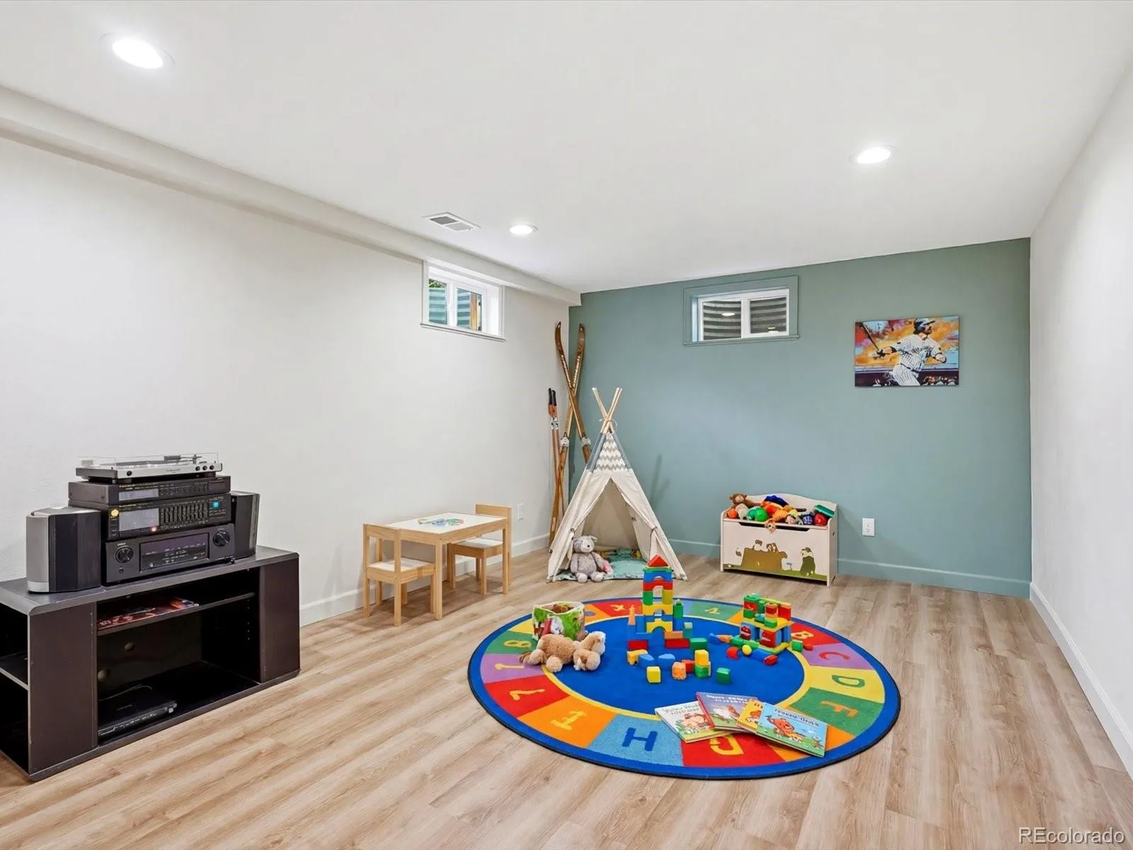 04092026152602 1600 38