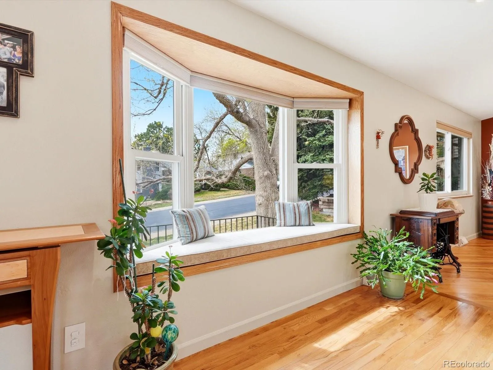 04092026152602 1600 9