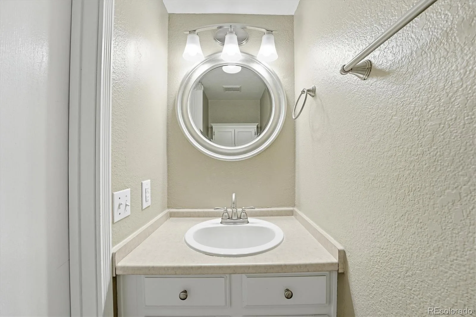 8890 Brompton Way Parker CO 80134 | MLS #REC4163268 07072026202904 1600 20