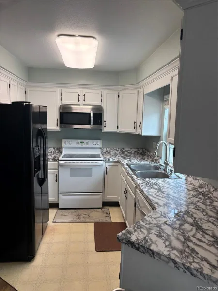 1921 S Hannibal Court #E Aurora CO 80013 | MLS #REC4164442 08222026143505 800 11