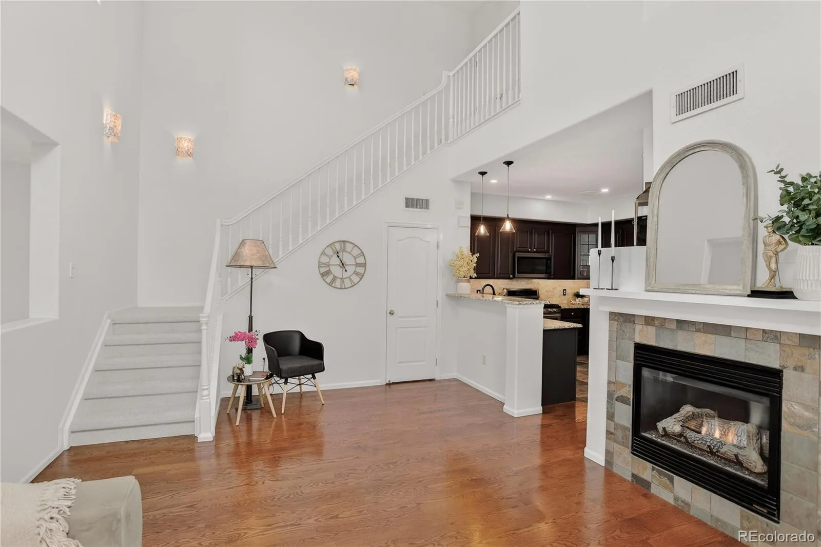 3851 Stonebrush Drive #11C Littleton CO 80126 | MLS #REC4164912 06032026163322 1600 8
