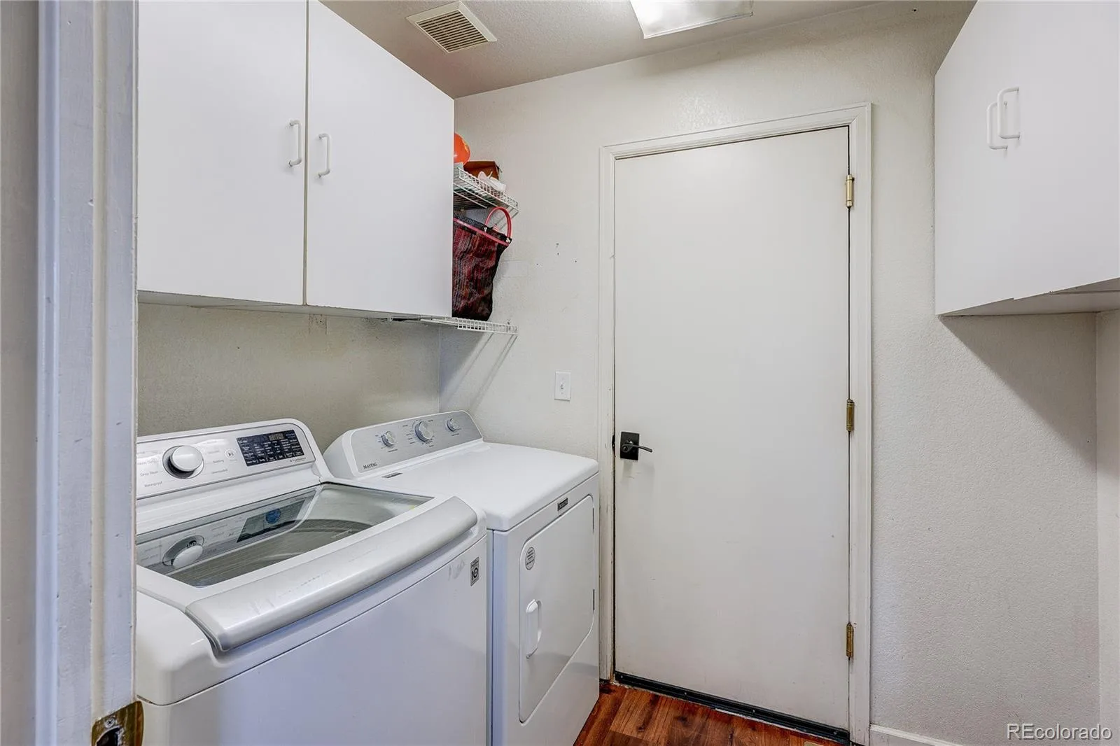 5647 S Quatar Court Centennial CO 80015 | MLS #REC4165679 07092026180344 1600 11