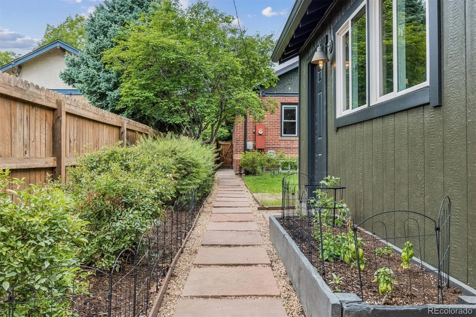 1972 S Lincoln Street Denver CO 80210 MLS #REC4166223 05212026235506 1600 34