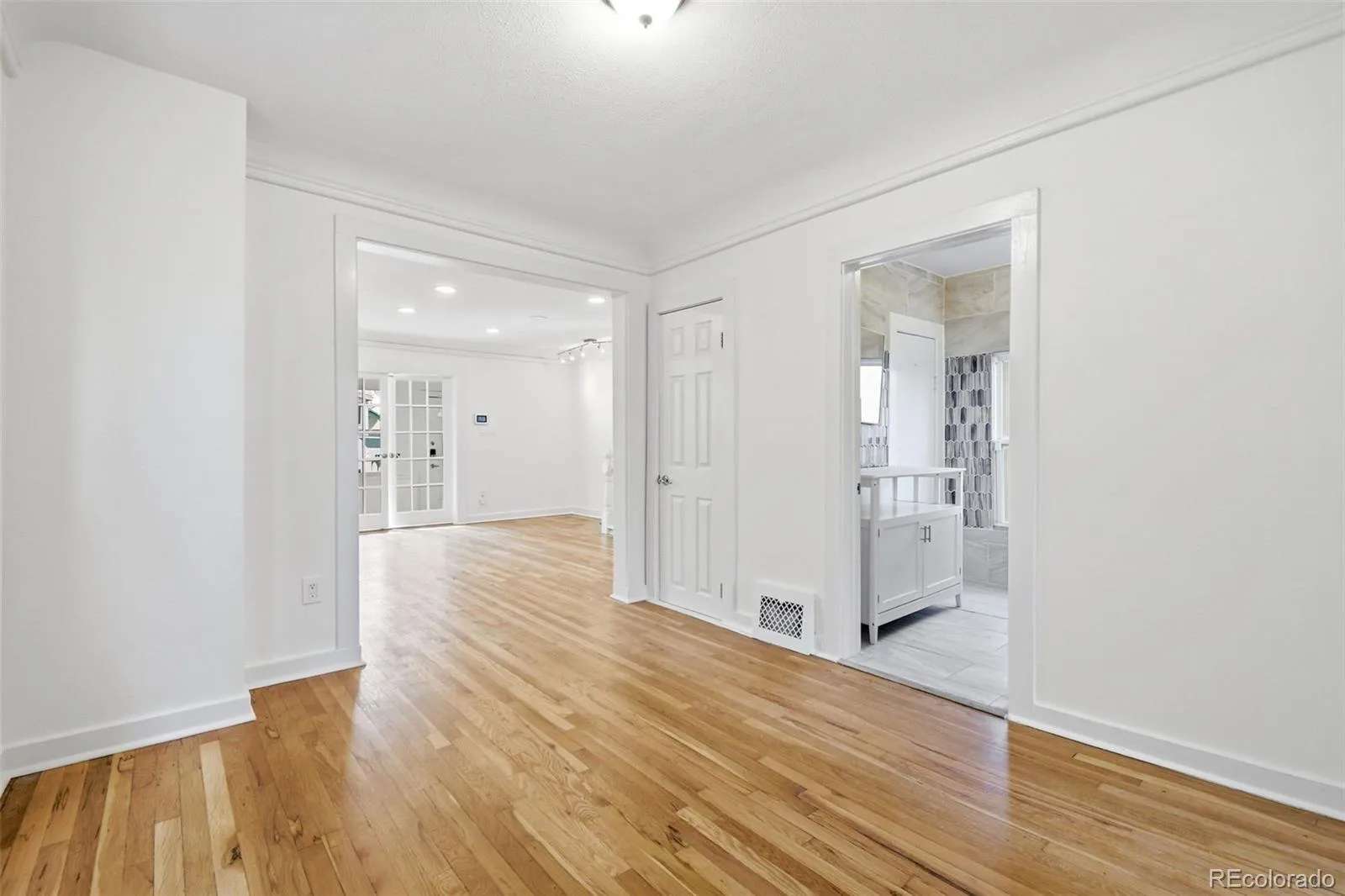 04102026152350 1600 13