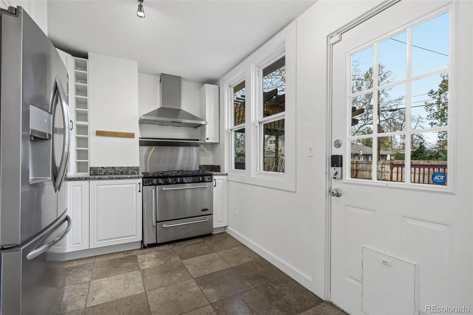 04102026152350 1600 20