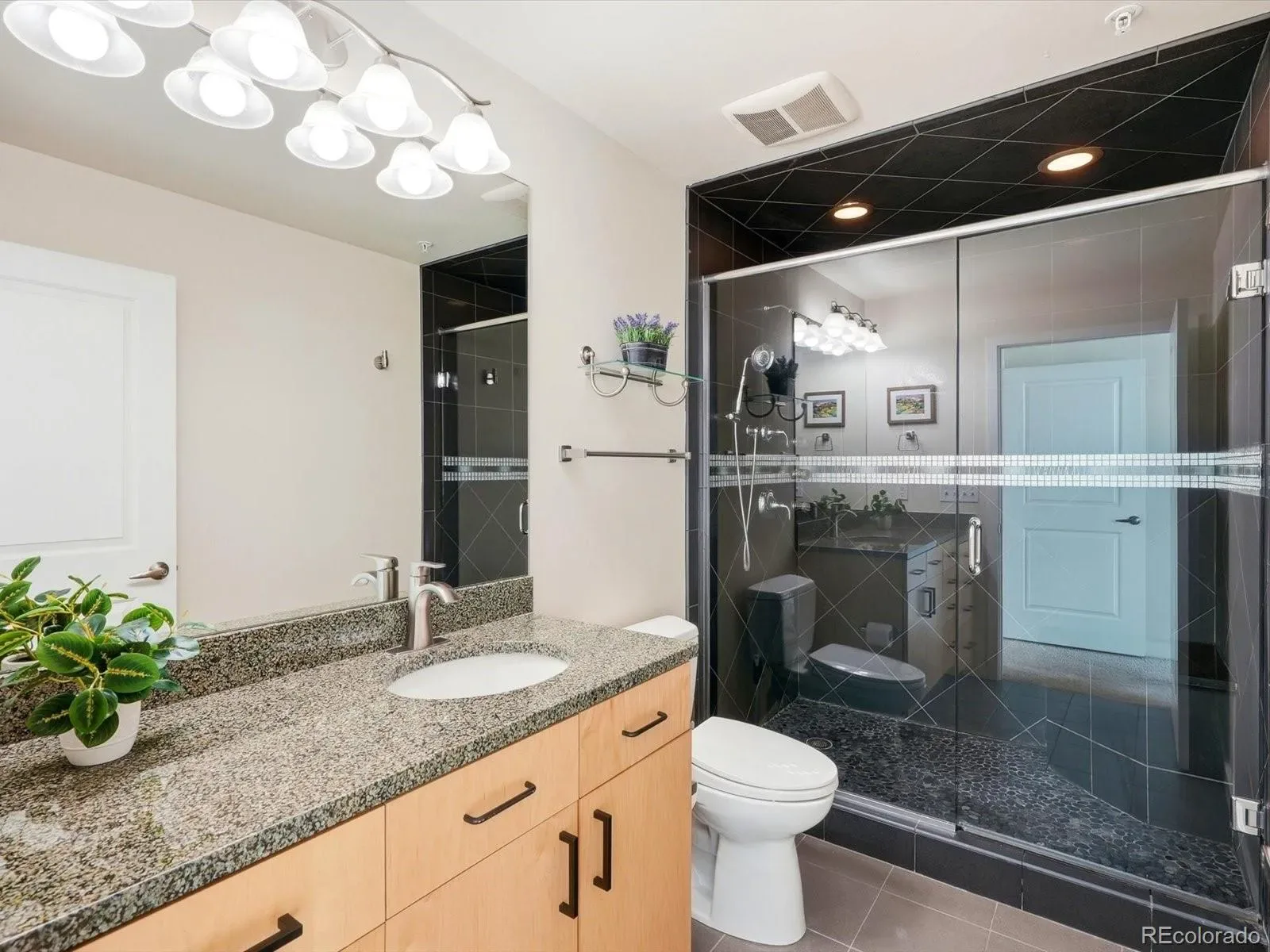 03272026174946 1600 21