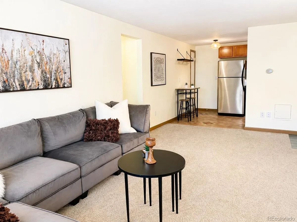 1045 N Clarkson Street #102 Denver CO 80218 MLS #REC4170068 05152026195337 1200 1