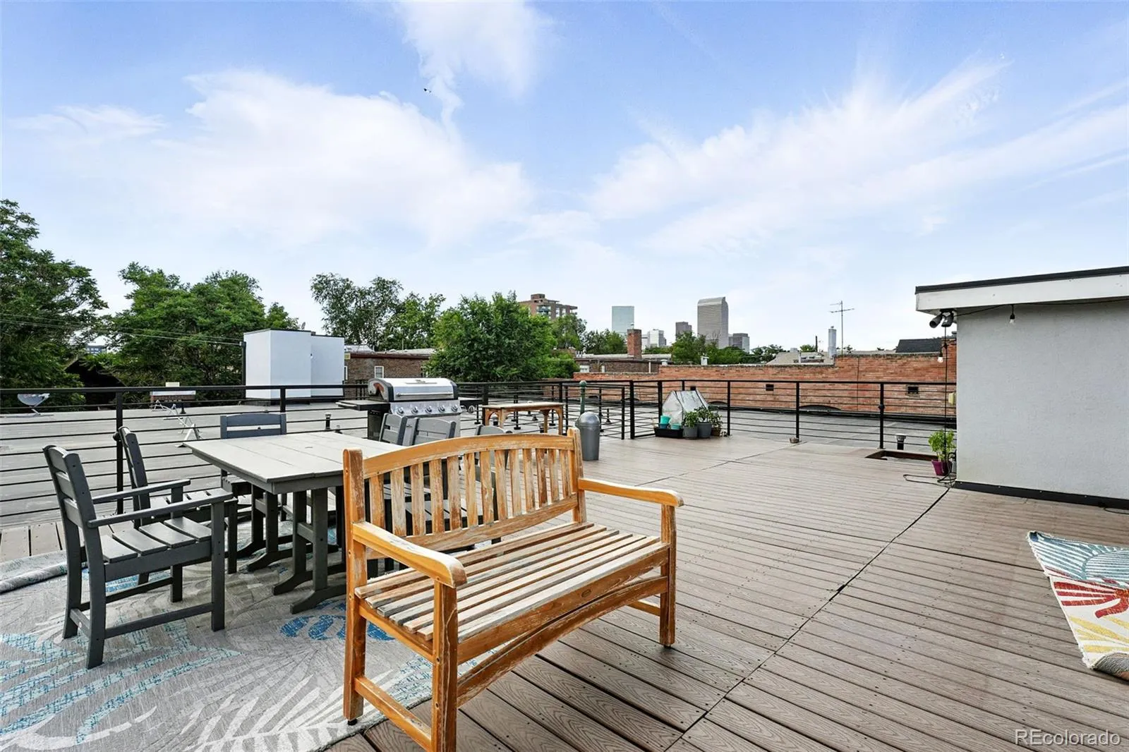 1045 N Clarkson Street #102 Denver CO 80218 MLS #REC4170068 05152026195337 1600 17