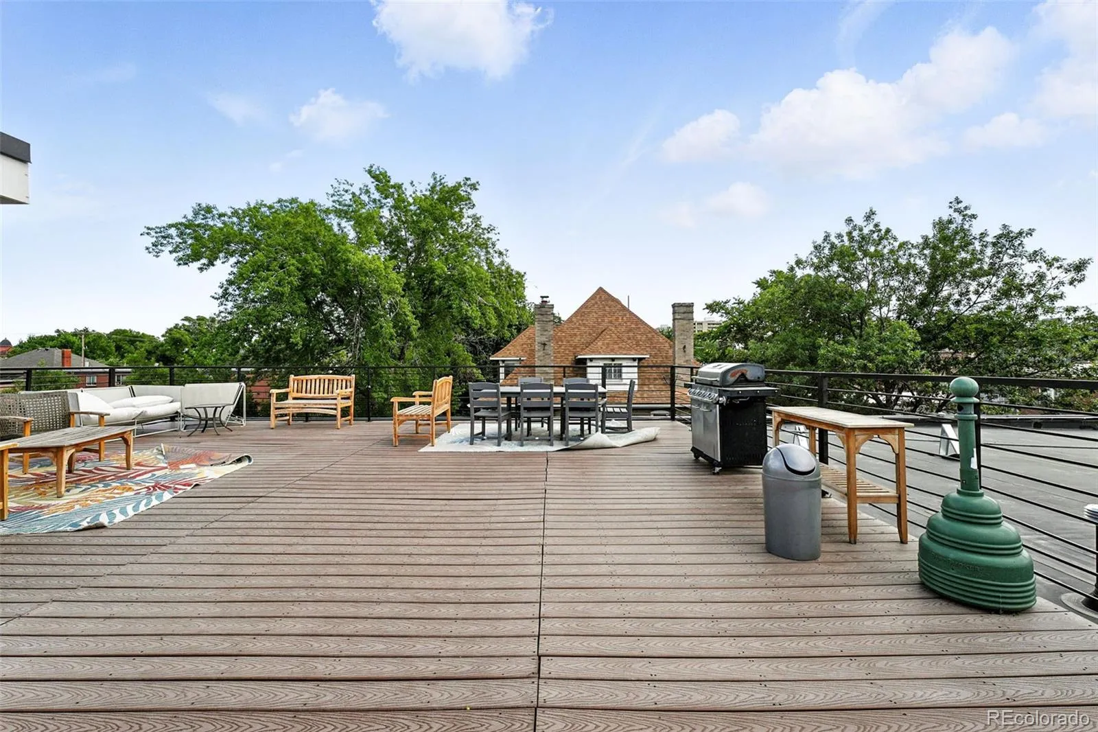 1045 N Clarkson Street #102 Denver CO 80218 MLS #REC4170068 05152026195337 1600 18