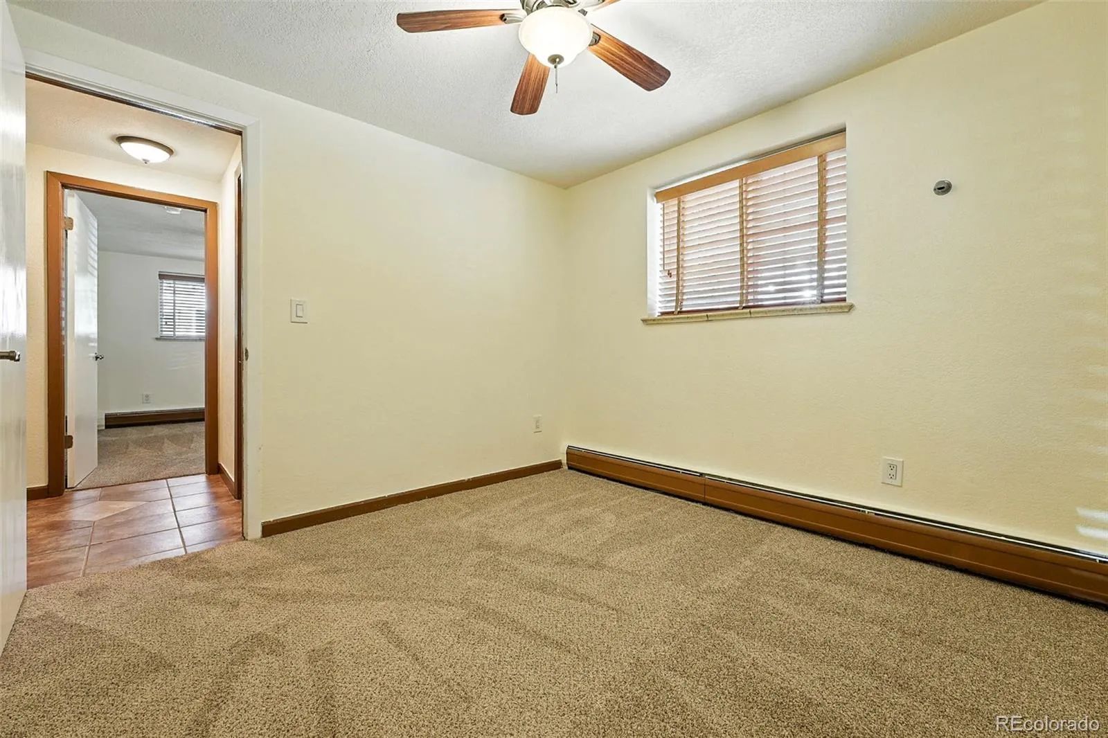 1045 N Clarkson Street #102 Denver CO 80218 MLS #REC4170068 05152026195337 1600 20