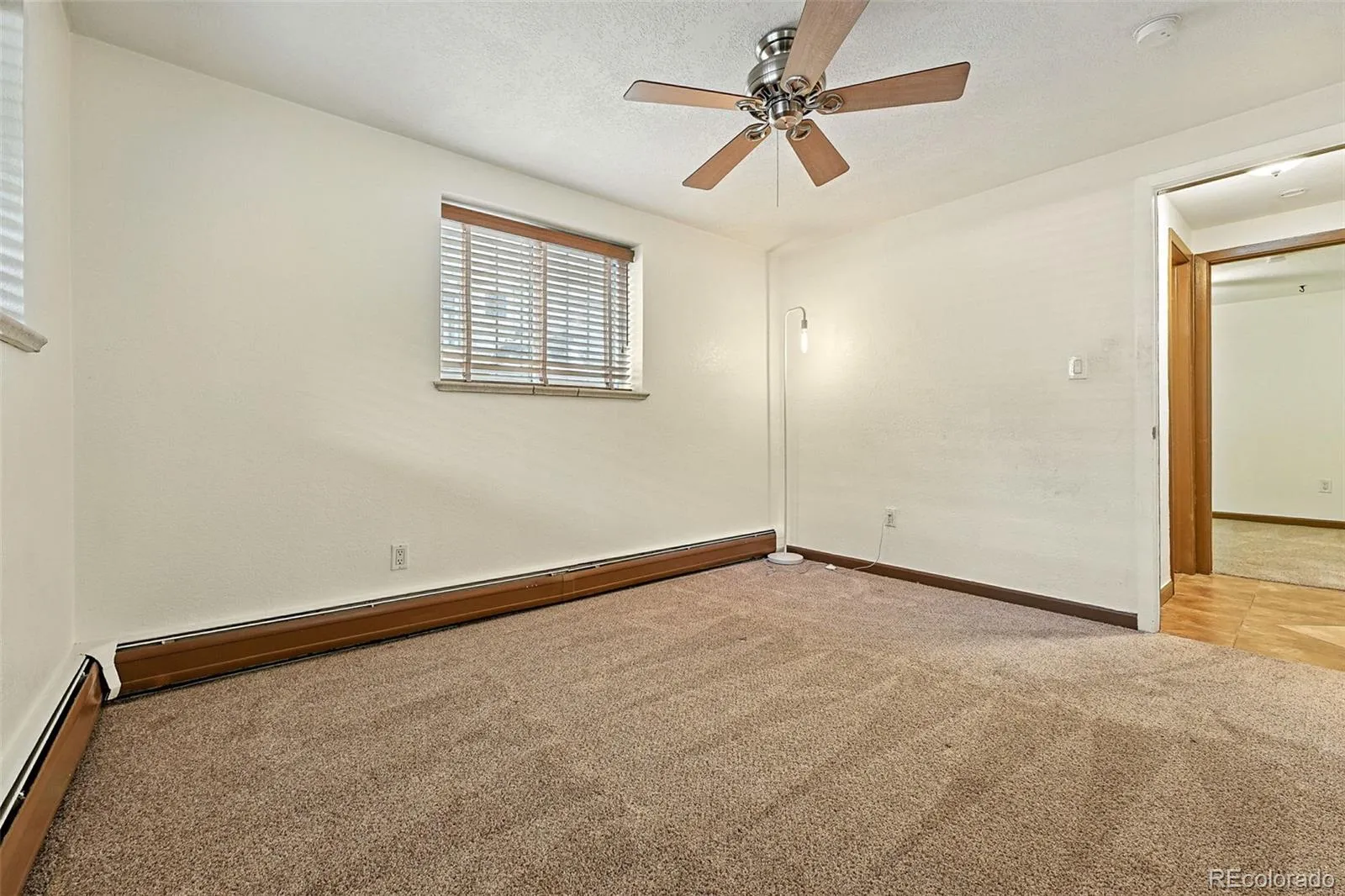 1045 N Clarkson Street #102 Denver CO 80218 MLS #REC4170068 05152026195337 1600 21