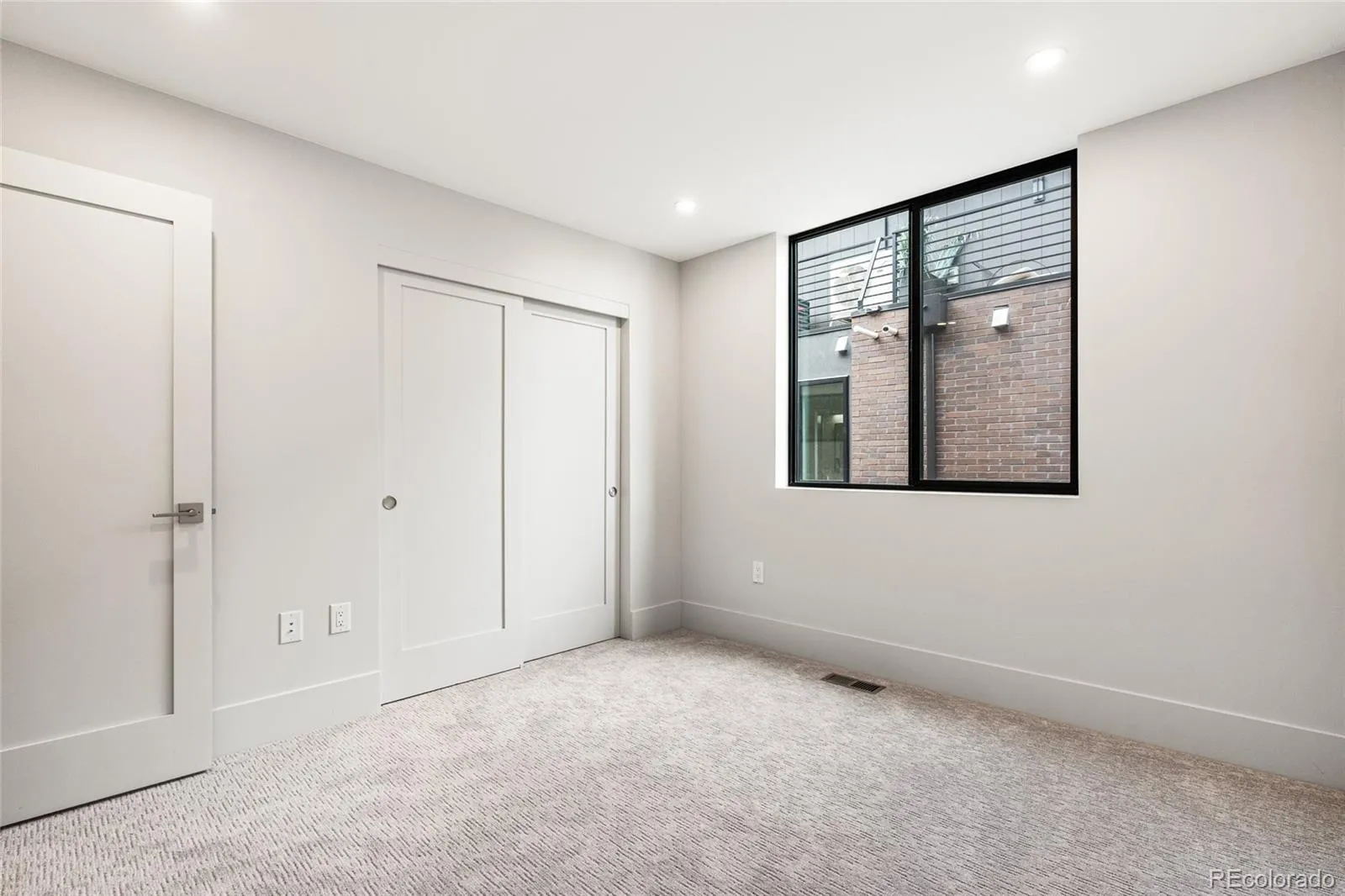 4443 Stuart Denver CO 80212 MLS #REC4170141 05092026024500 1600 29